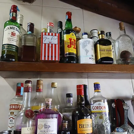 Casa Da Madrinha, * Moldes